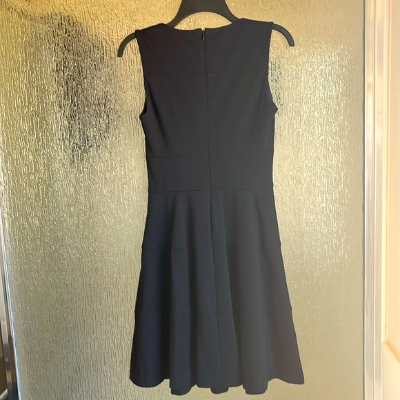 Banana Republic size 2 black fit and flare dress - Picture 3 of 4